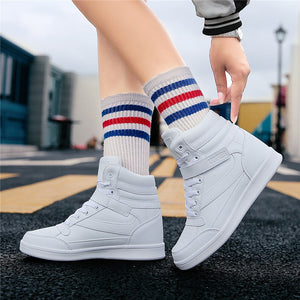White Soft Fashion Autumn And Winter Women Snow Boots Brands Female Lncrease in Height Boots Comfortable Casual Footwears Hot - Maxillovias
